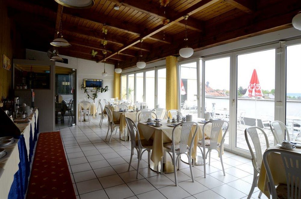 Stadthotel Schwerterbraeu Judenburg Exterior foto